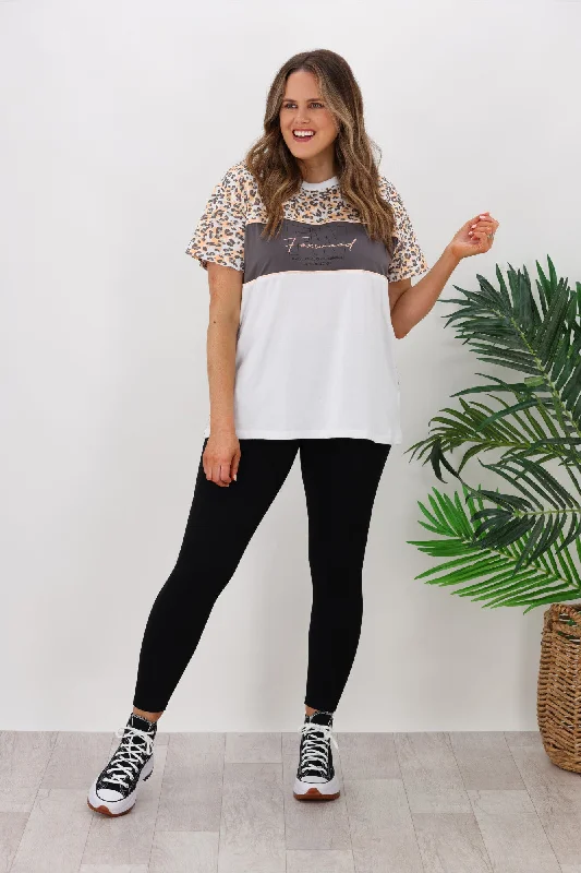 Foxwood Leopardess Tee Multi