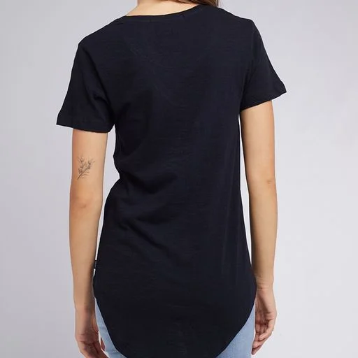 Silent Theory Marvelous Tee Black