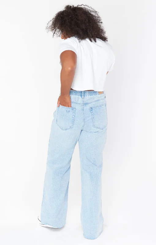 Basic Cropped Tee ~ White