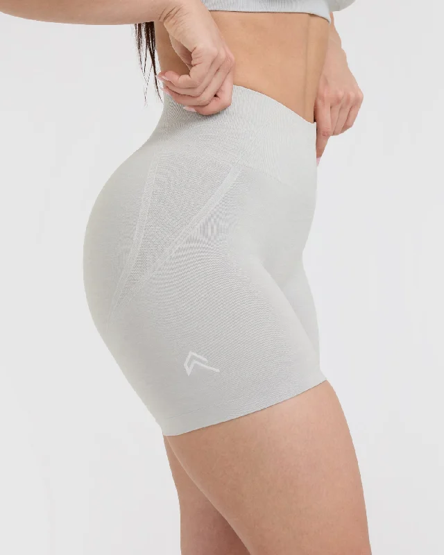 Effortless Seamless Shorts | Light Grey Marl