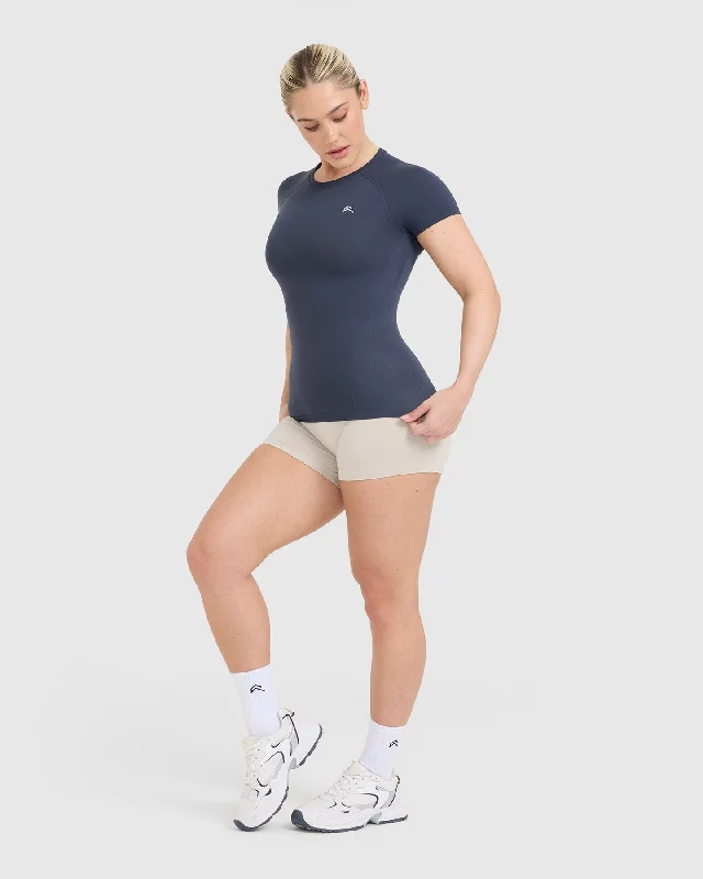 Go To Seamless Fitted Top | True Blue