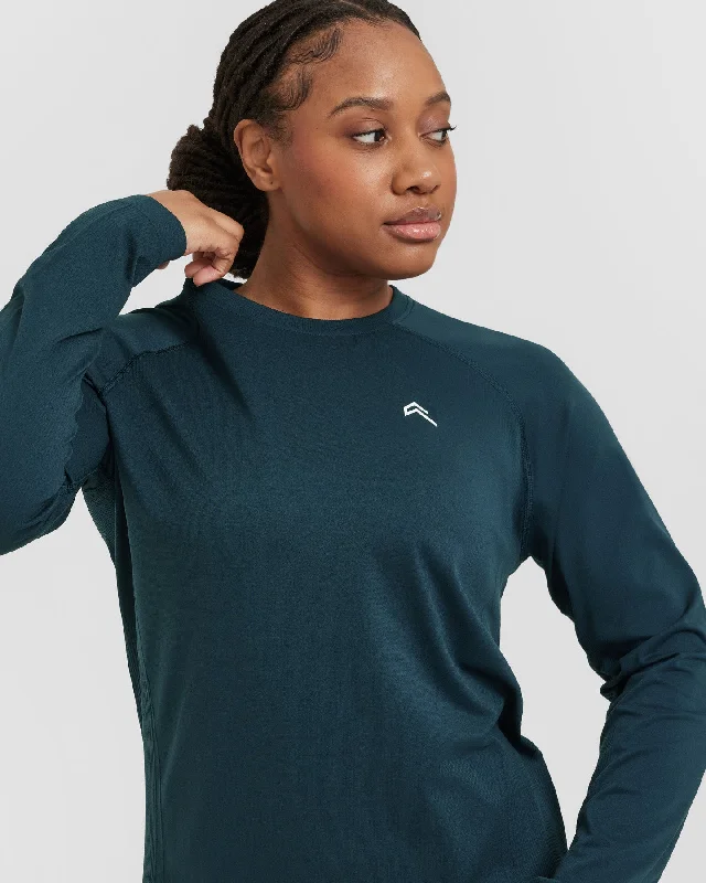 Go To Seamless Loose Long Sleeve Top | Oil Blue