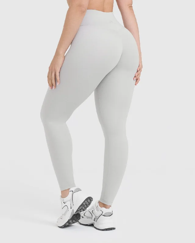 Timeless High Waisted Leggings | Light Grey