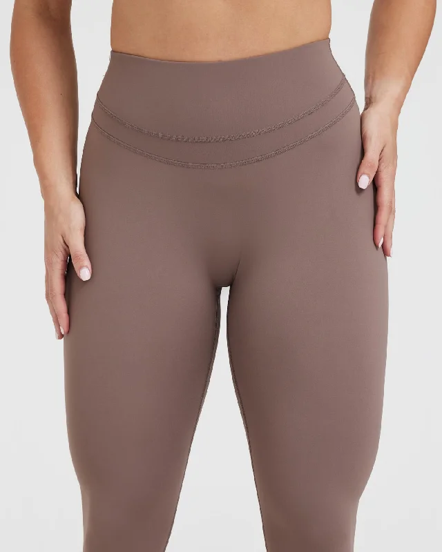 Unified High Waisted Leggings | Cool Brown