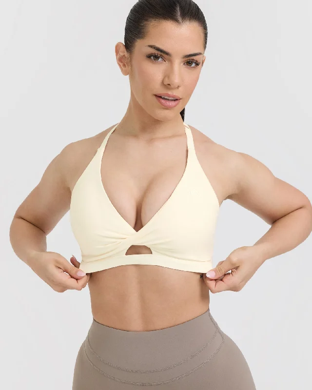 Unified Twist Sports Bra | Off White